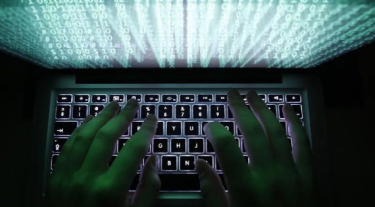 Four people are detained in a ₹400 crore online betting app scam connected to China.